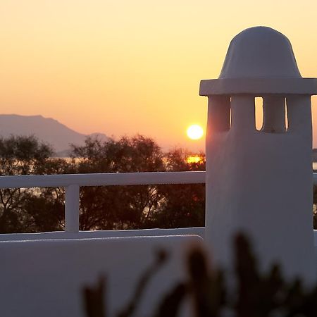 Litore Suite Pollonia Dış mekan fotoğraf